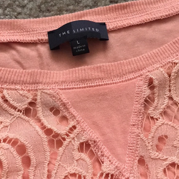 Lace peach shirt - Picture 2 of 3